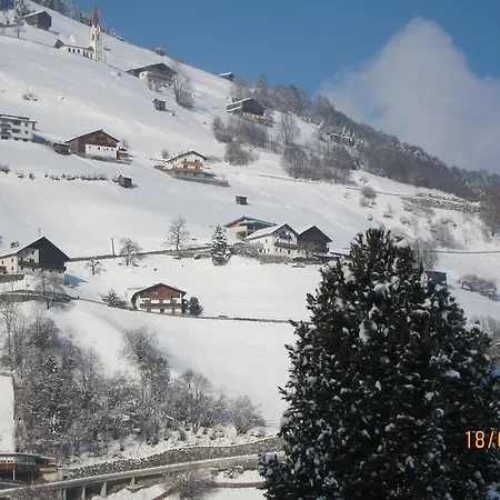 Lexhof Çiftlik konaklama *